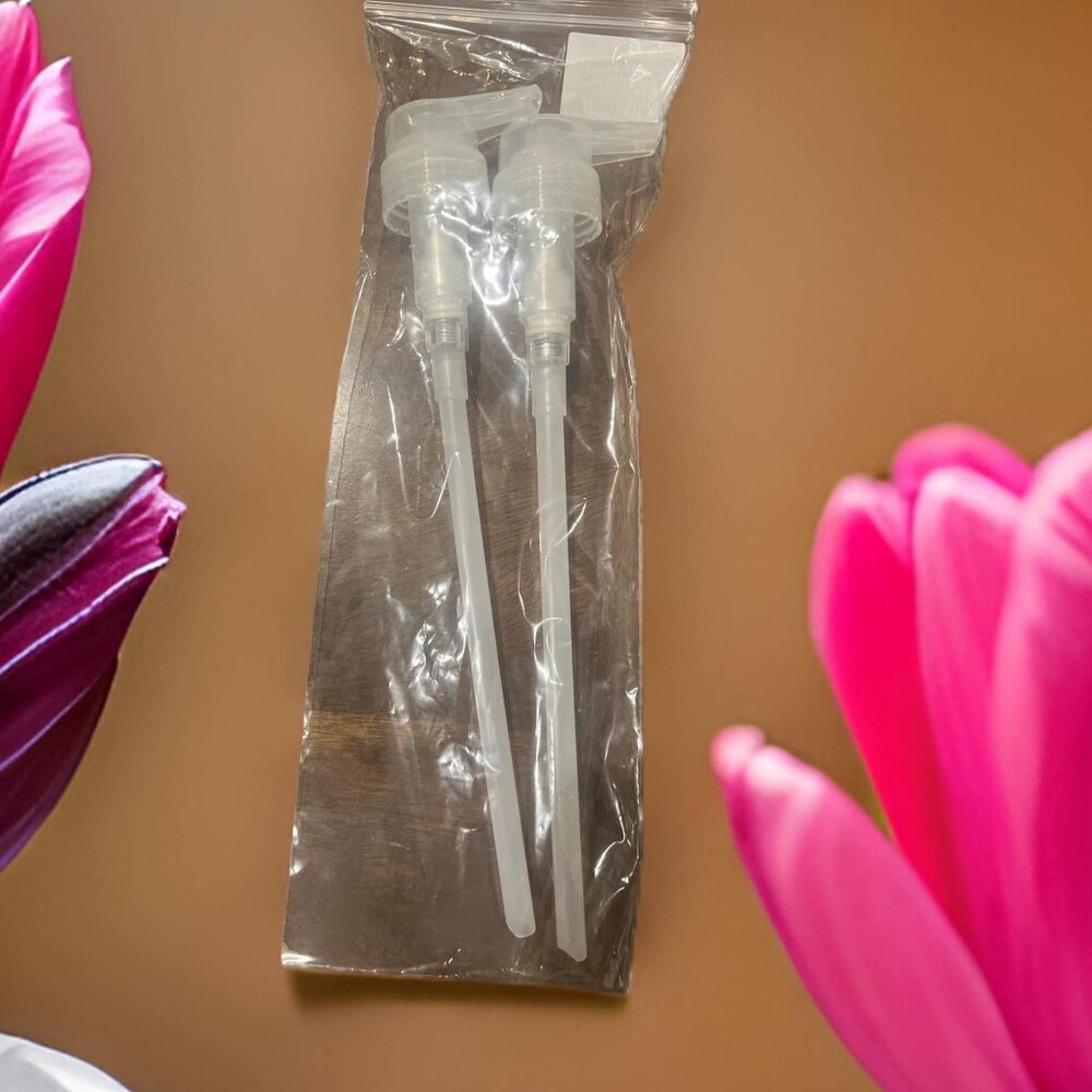 Amika Hydro Rush Hydration Kit Shampoo Conditioner Pumps Leave In Conditioner - Picture 5 of 5